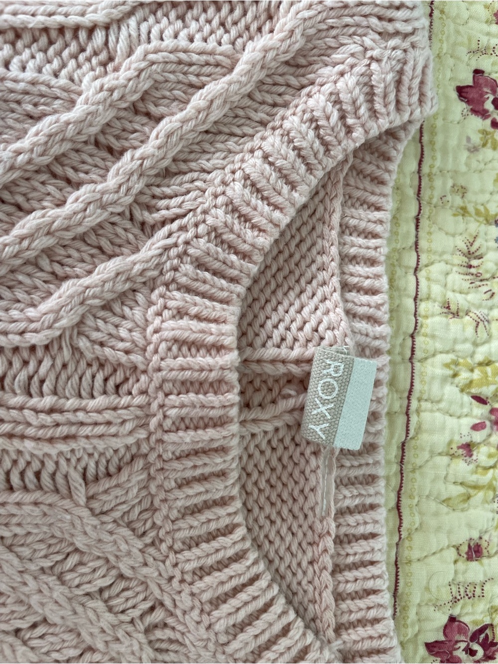 Roxy Pink Cable Knit Pullover Vest